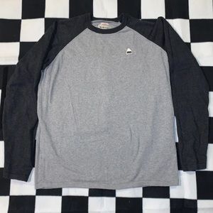 Button Long Sleeve